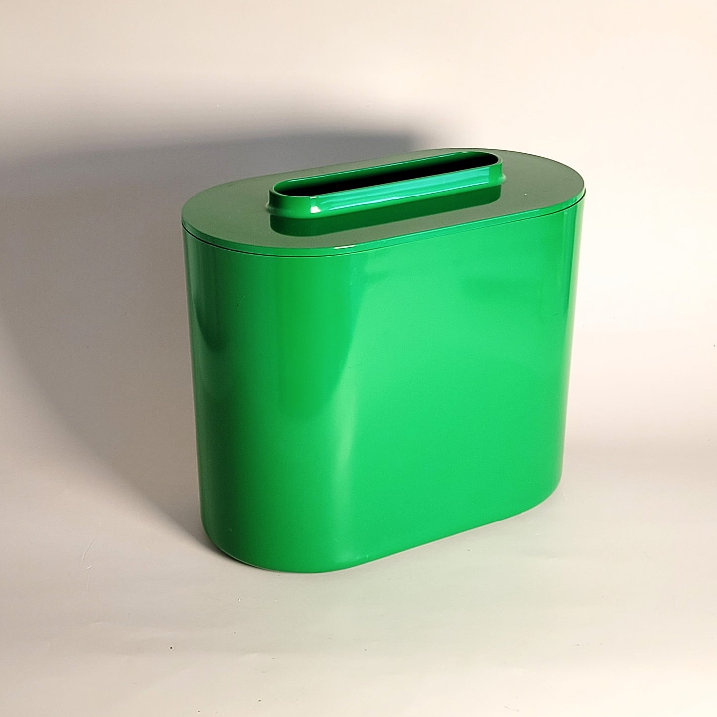 seau à glace - rafraîchisseur à bouteilles Kartell x Giotto Stoppino