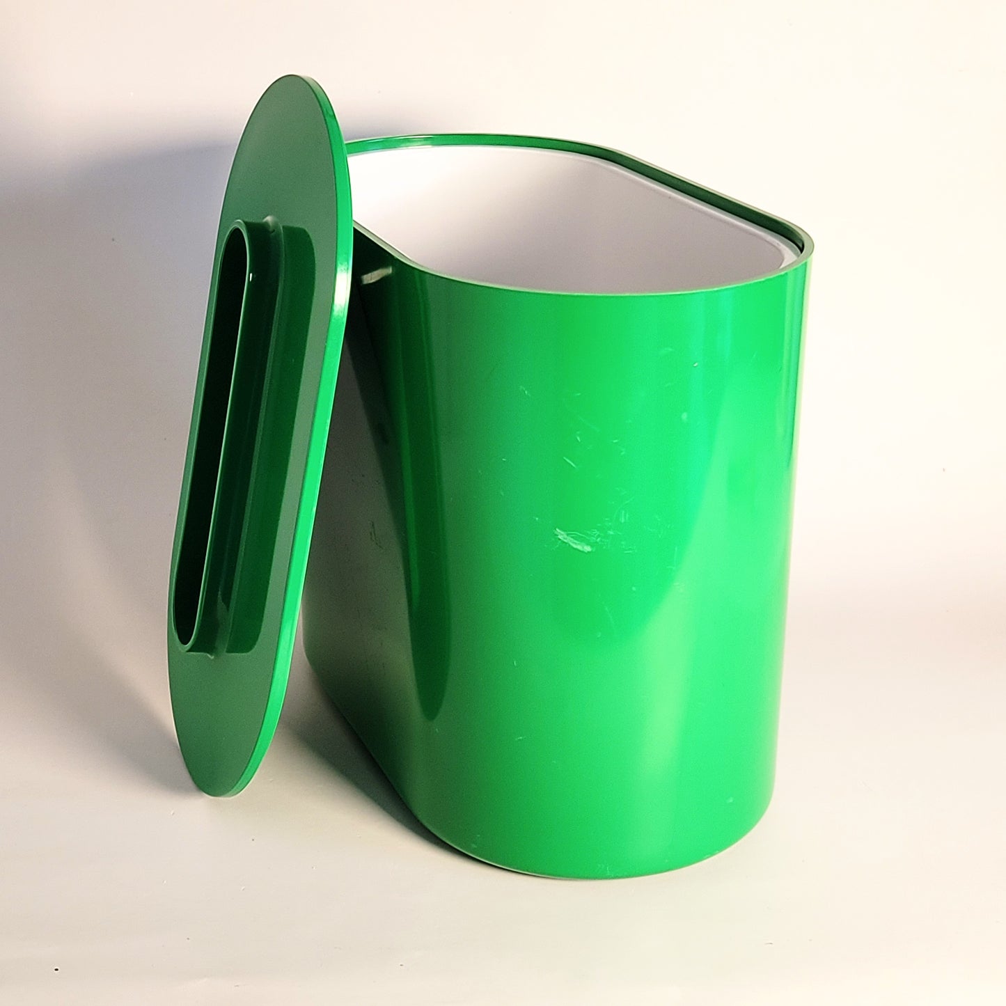 seau à glace - rafraîchisseur à bouteilles Kartell x Giotto Stoppino