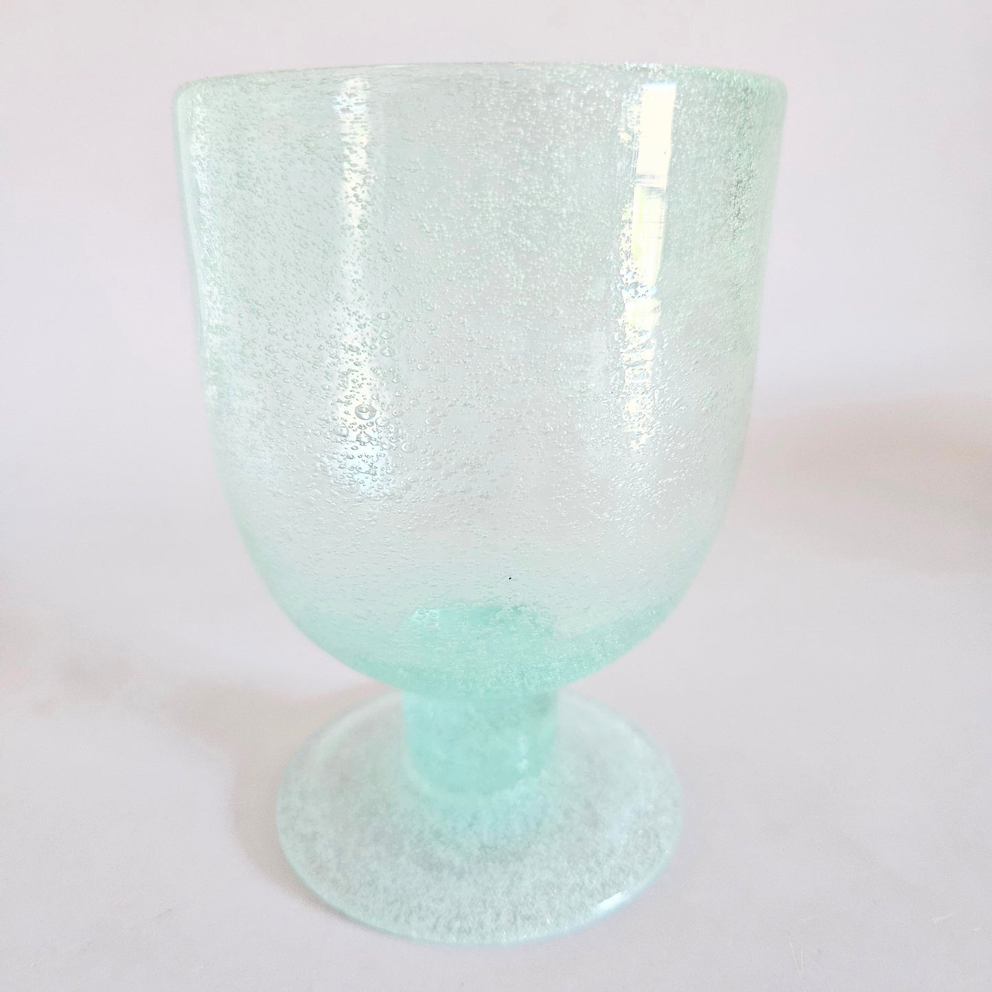 verre à pied en verre soufflé
