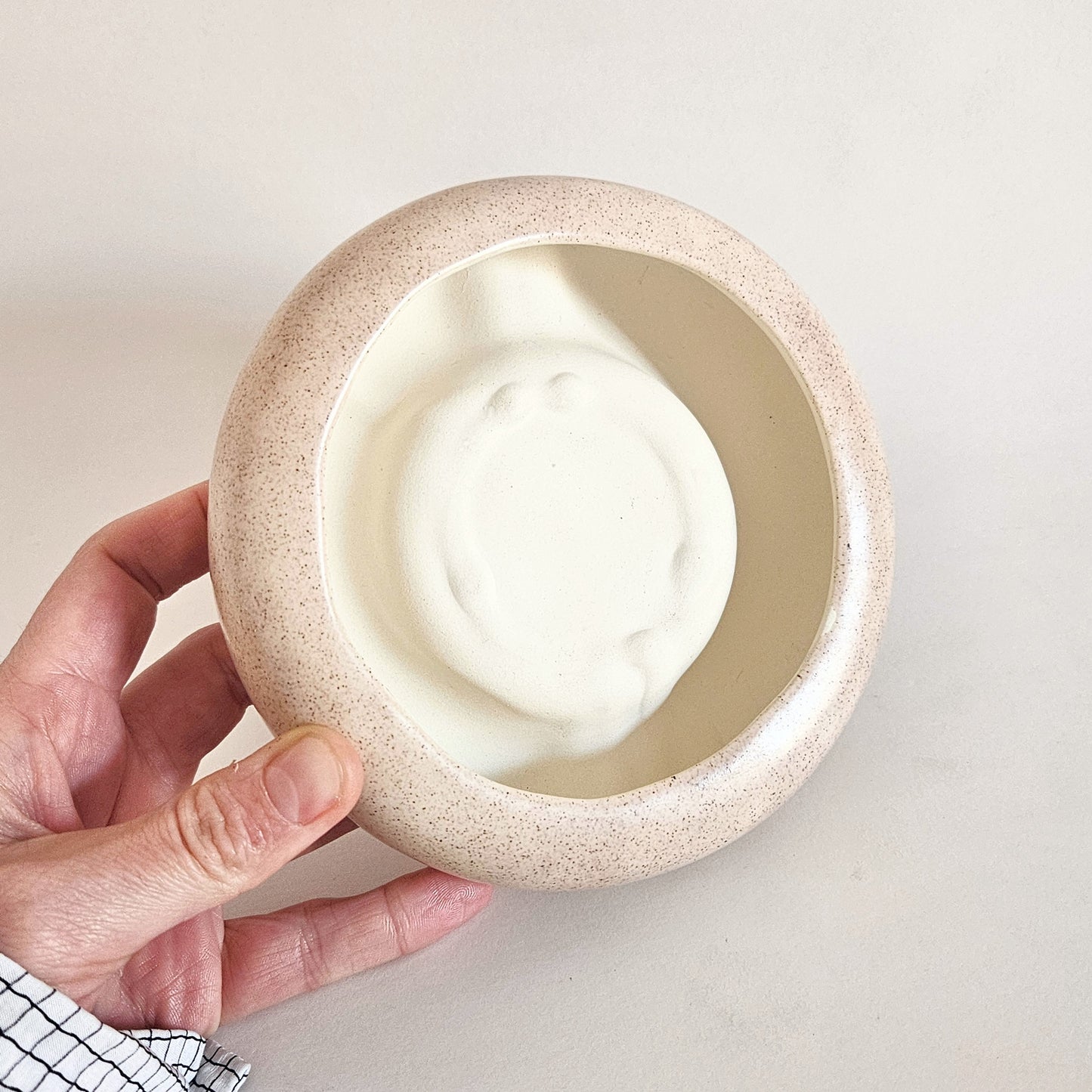 coupelle ronde vintage en céramique picotée