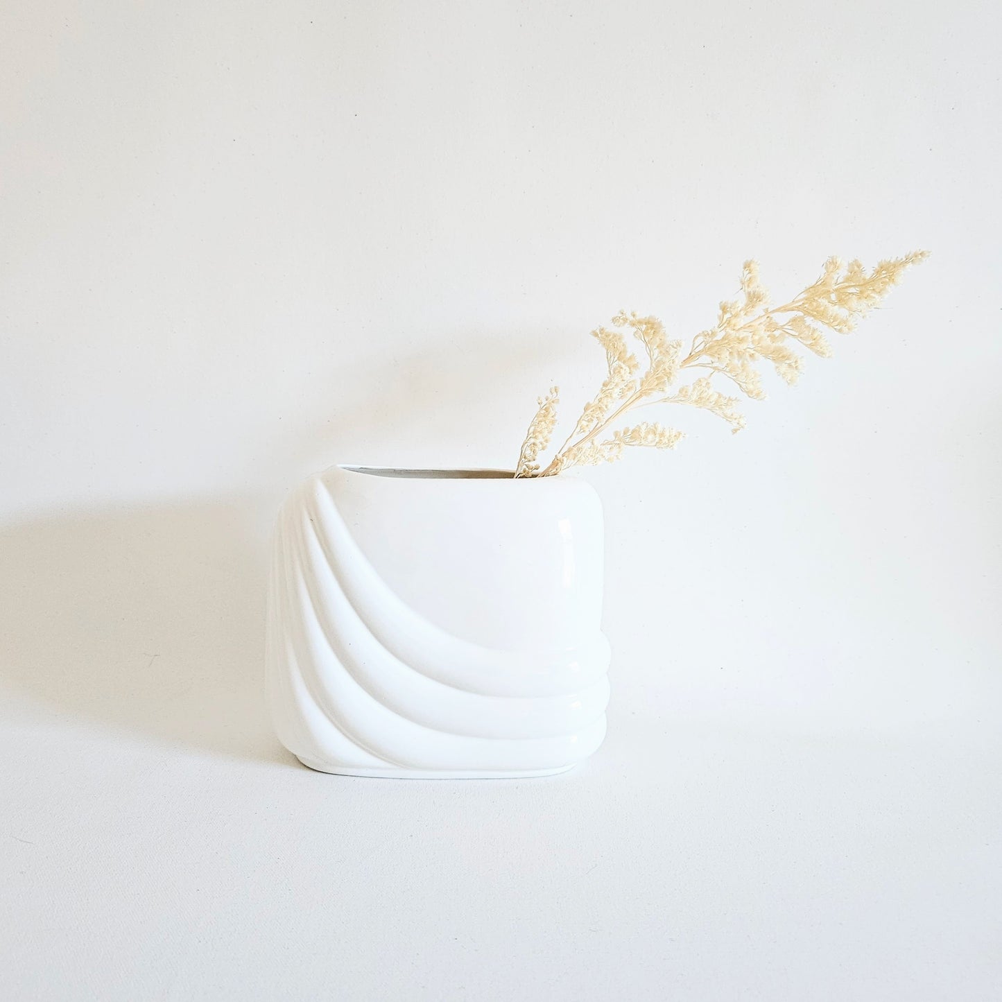 vase vintage art déco 1980s