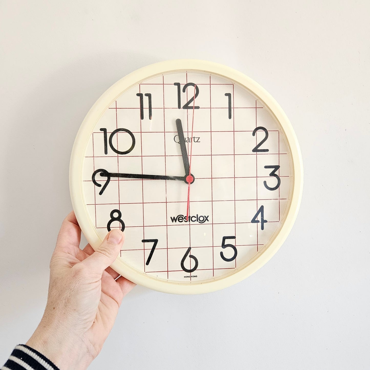 horloge vintage quadrillée
