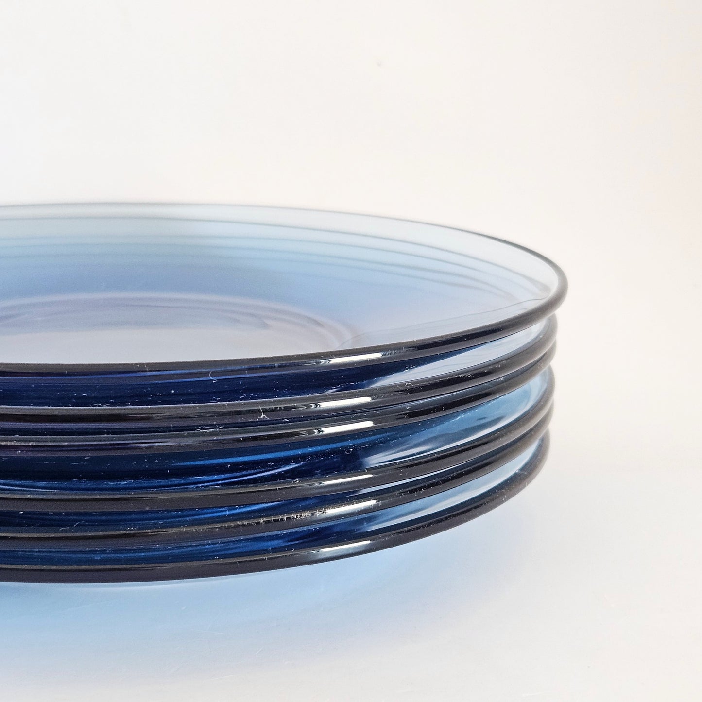 Assiettes en verre bleu x6