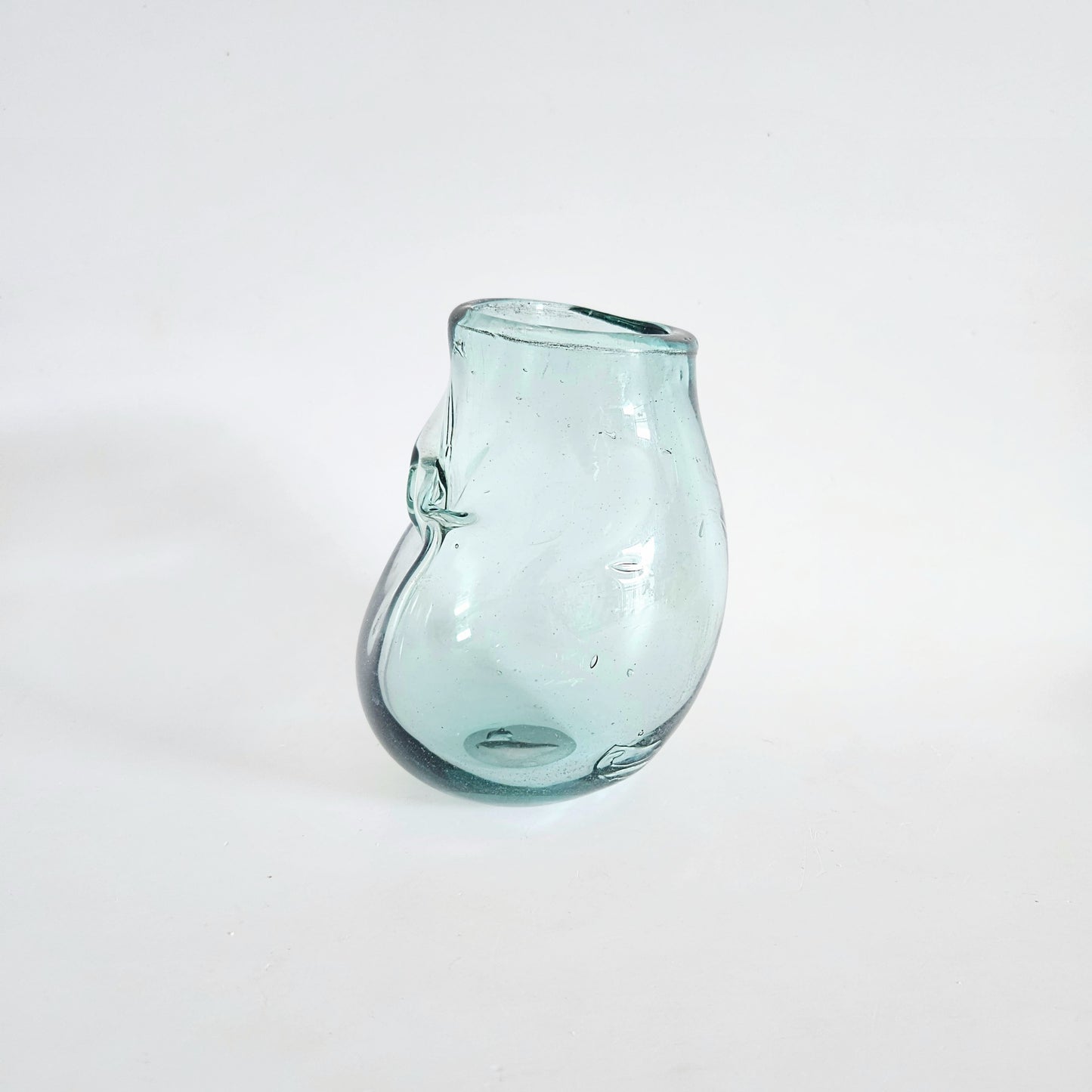 vase boule en verre soufflé