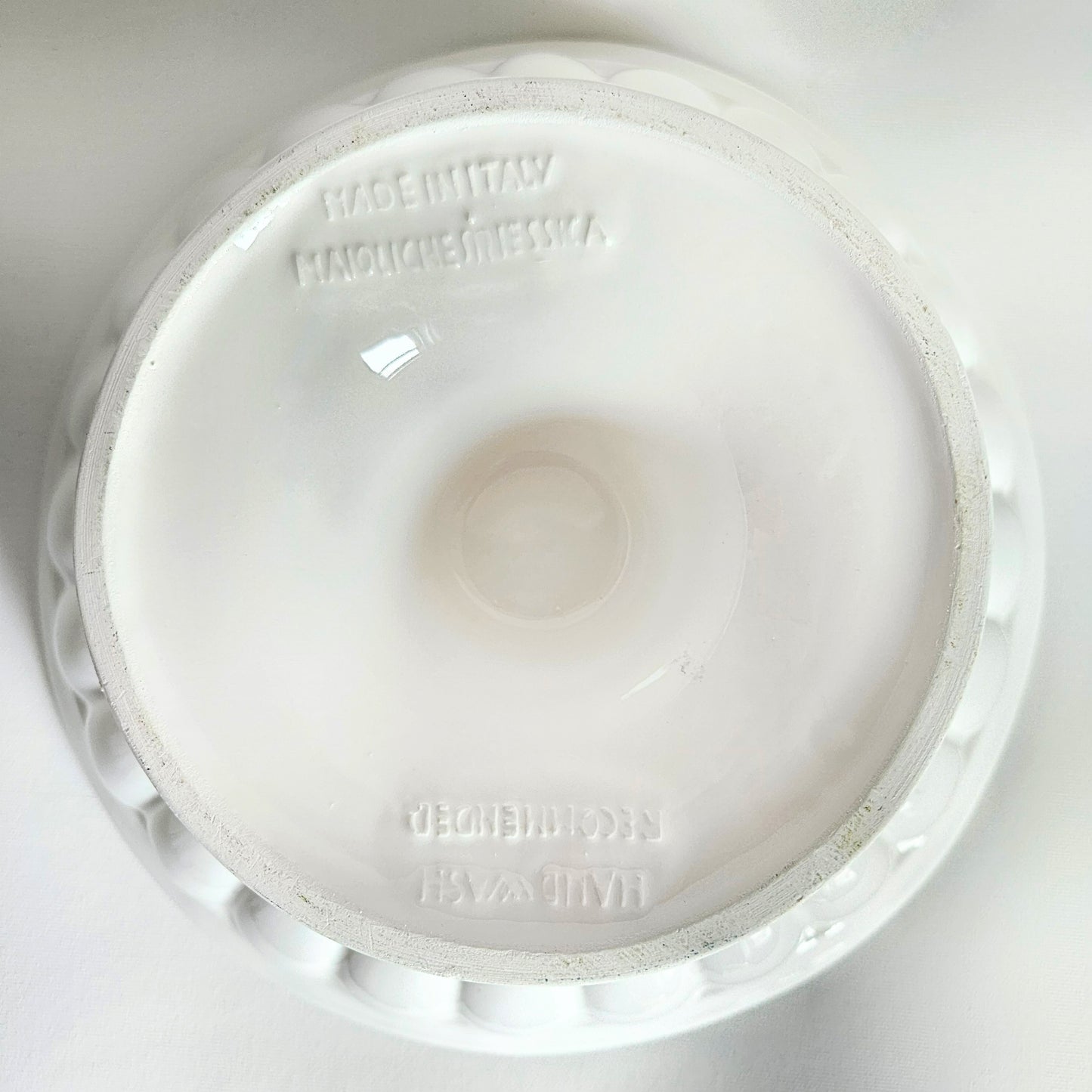 bol à fruits vintage sur pied, Italie