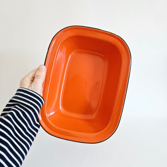 plat vintage en métal émaillé