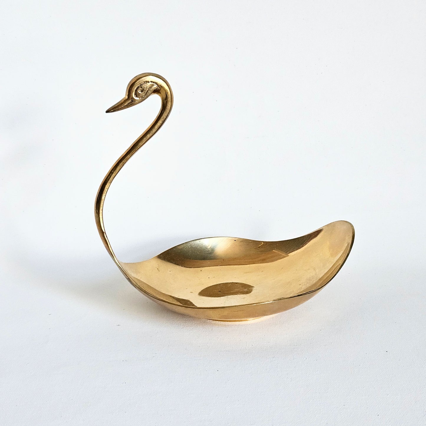 coupelle Cygne en laiton