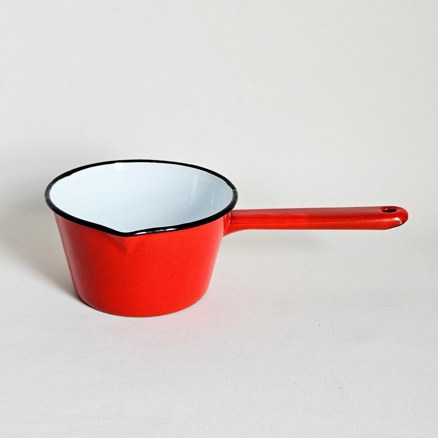 casserole/saucière en métal émaillé Chefmate, Roumanie