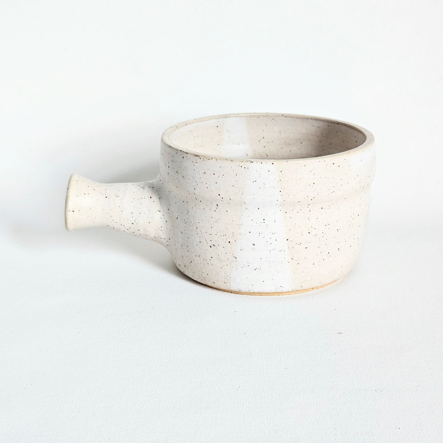 caquelon en céramique artisanale