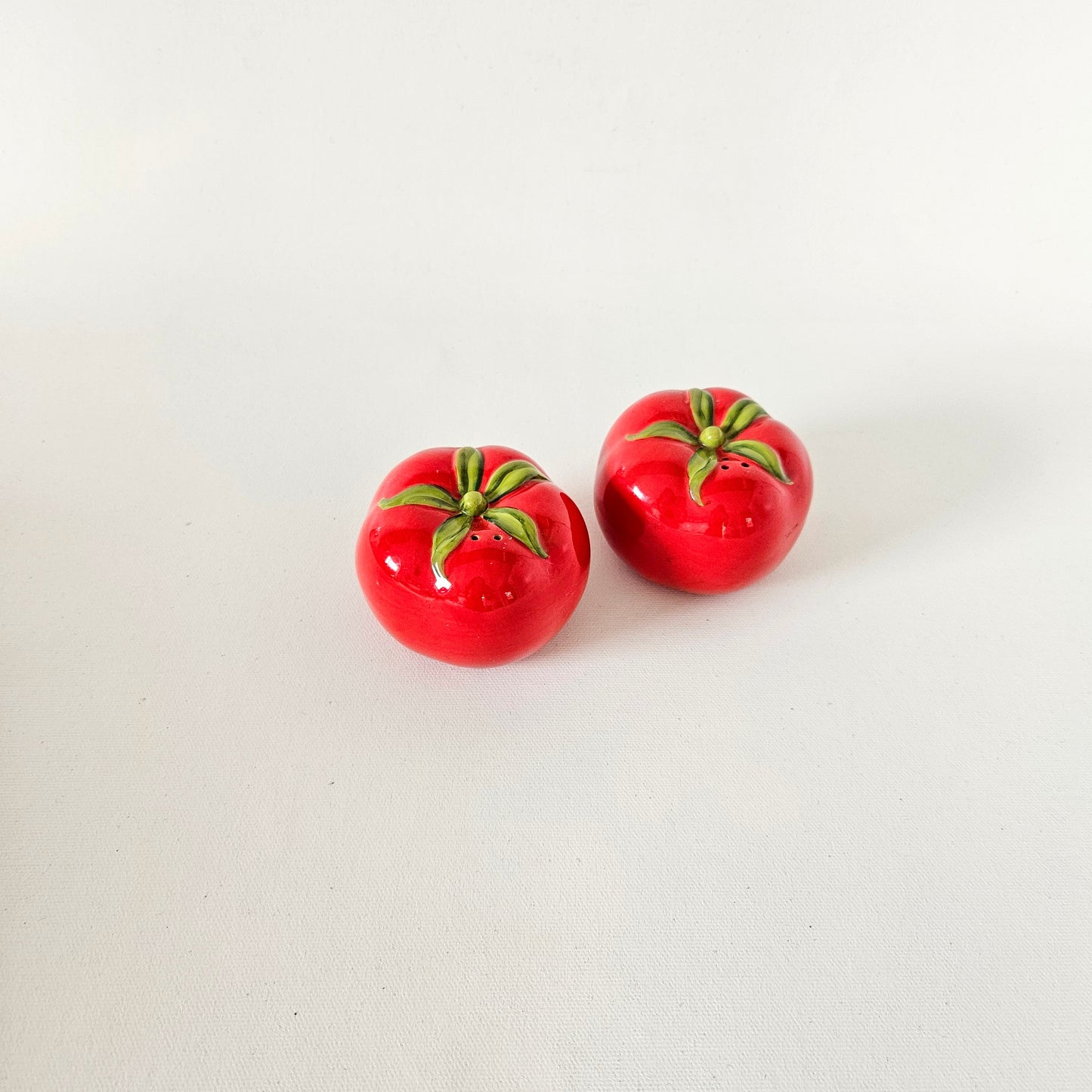 salière-poivrière Tomates