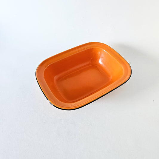 plat vintage en métal émaillé