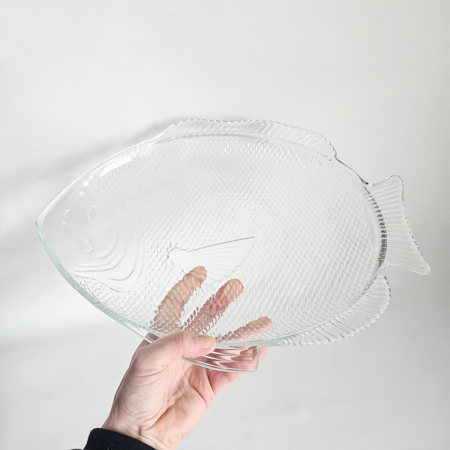 assiette en verre texturé Poisson, USA