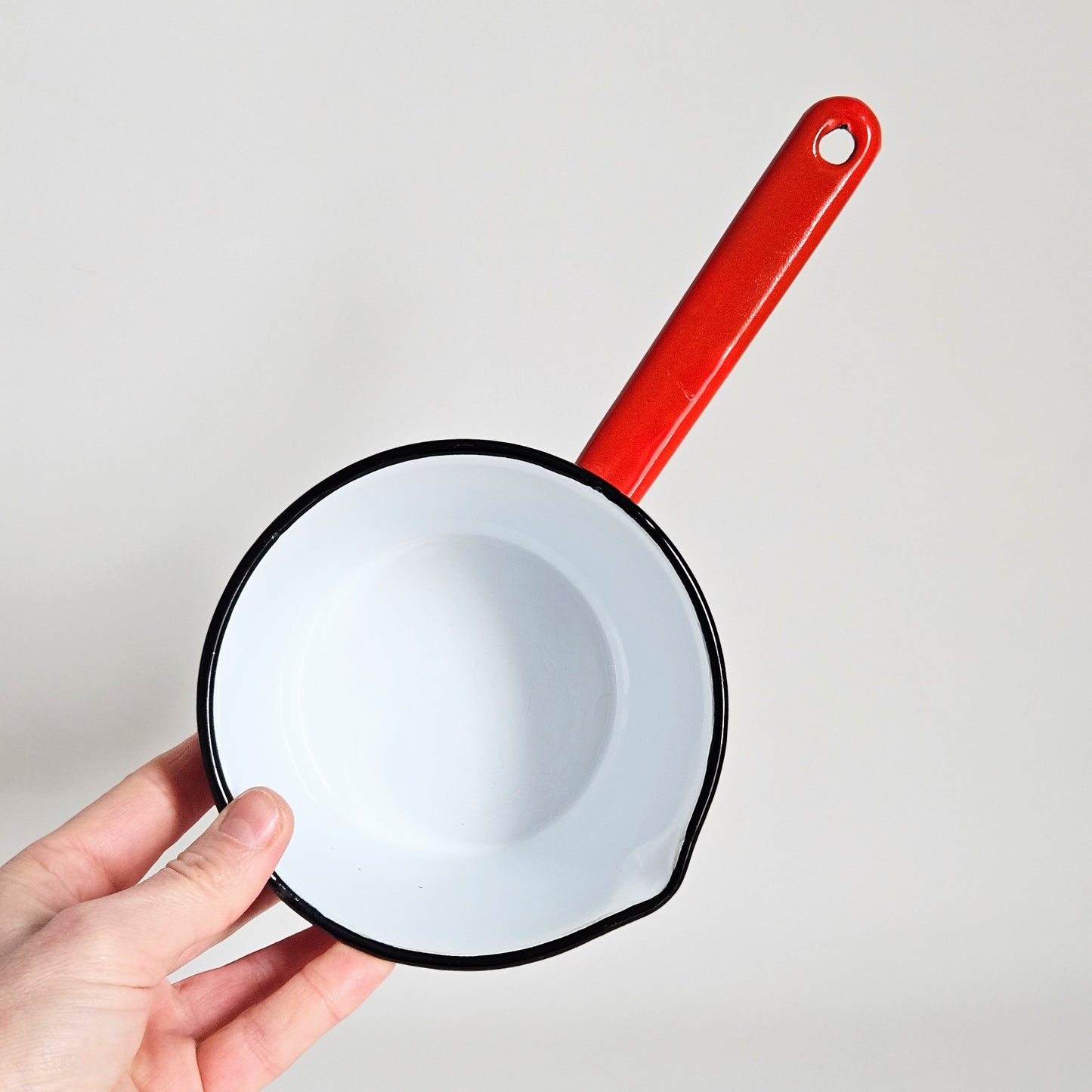 casserole/saucière en métal émaillé Chefmate, Roumanie