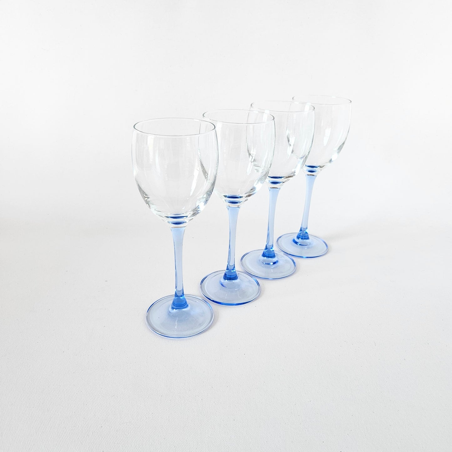 verres à pied bleu clair vintage Luminarc moyen x2