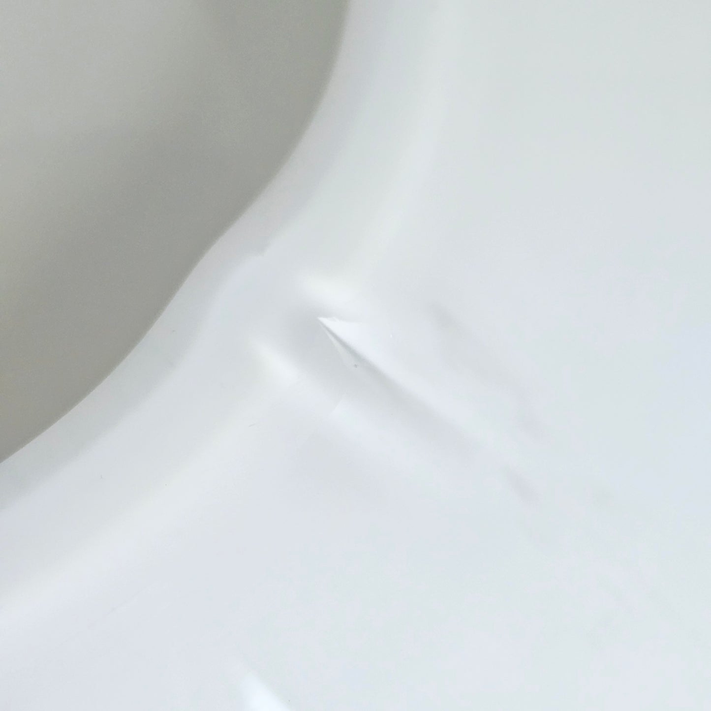 saladier en verre artisanal blanc