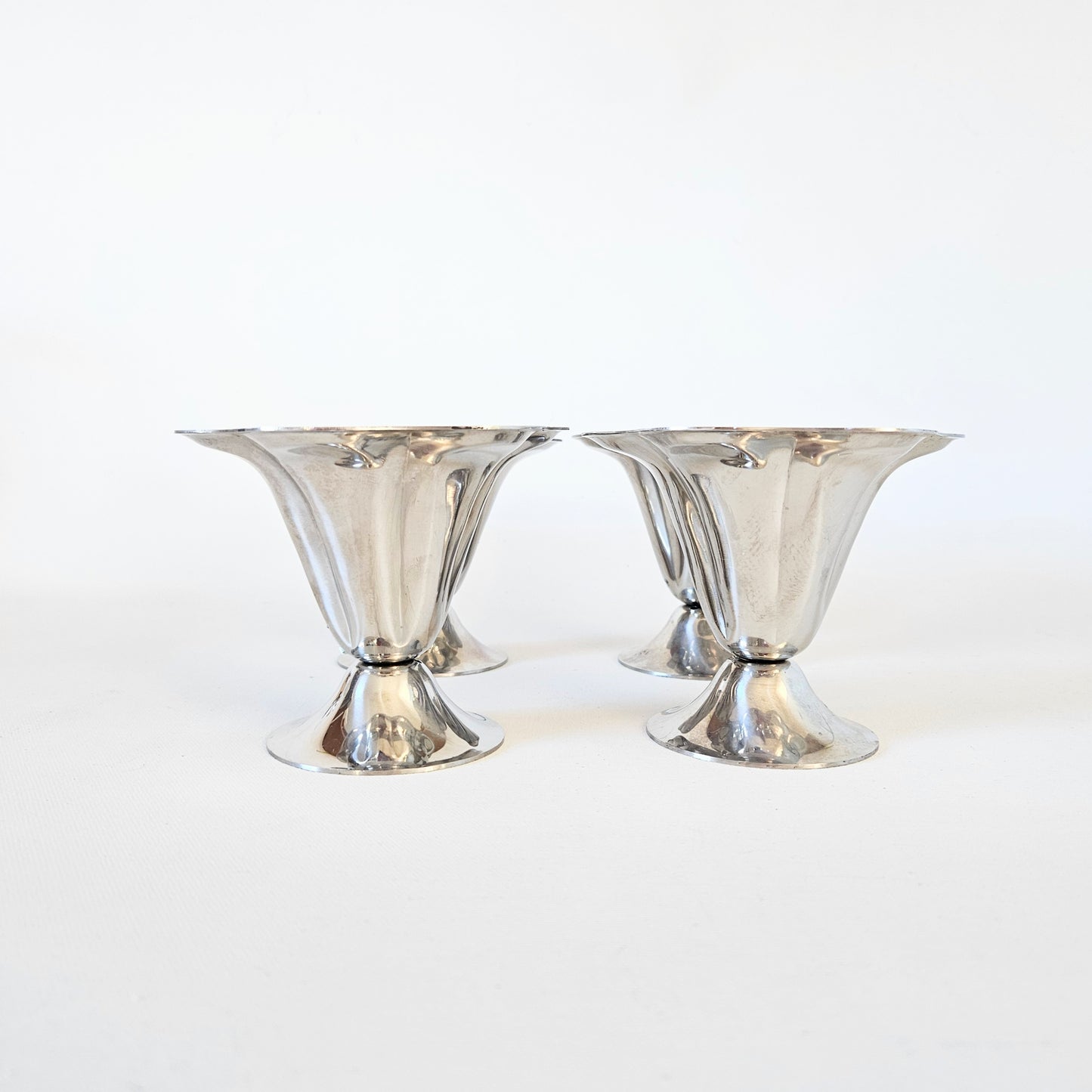 coupes à dessert en inox x4