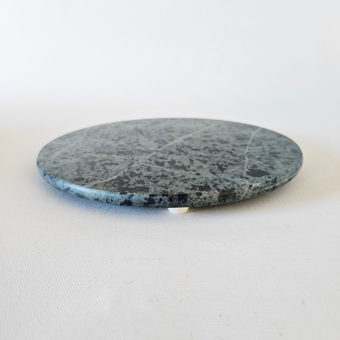 dessous de plat en marbre vert