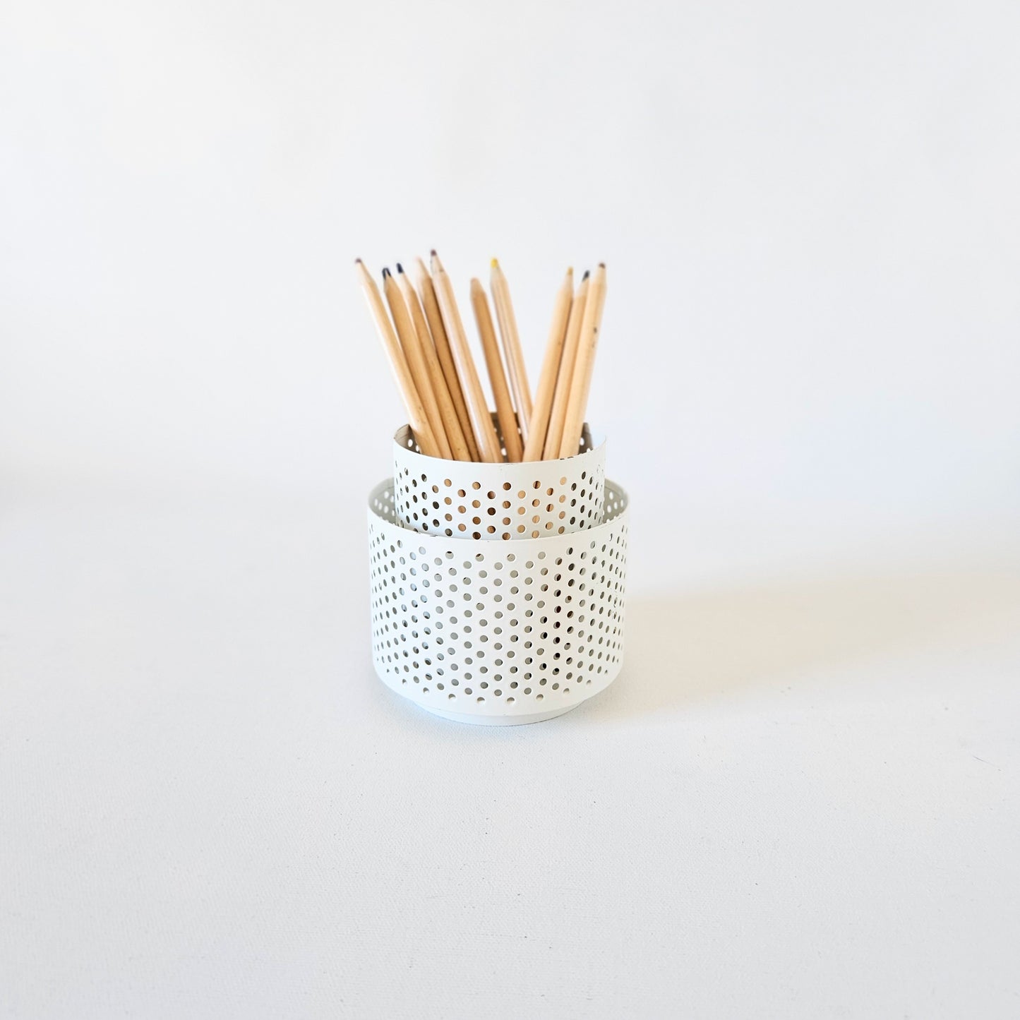 pot à crayons ajouré