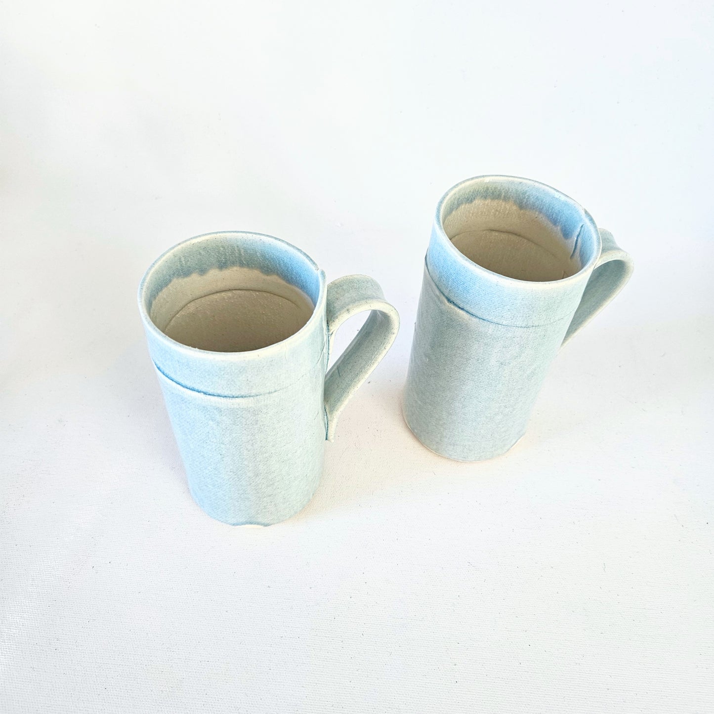 tasses en céramique artisanale