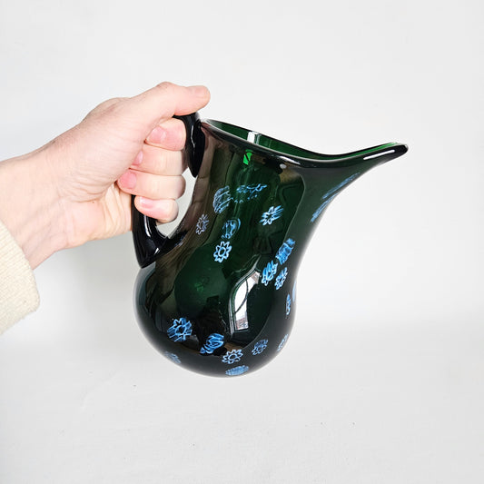 pichet en verre soufflé millefiori