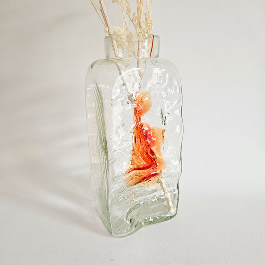 vase en verre froissé