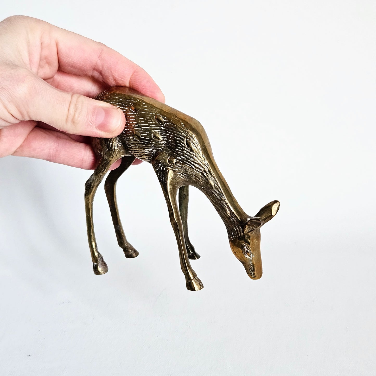 sculpture Biche en laiton