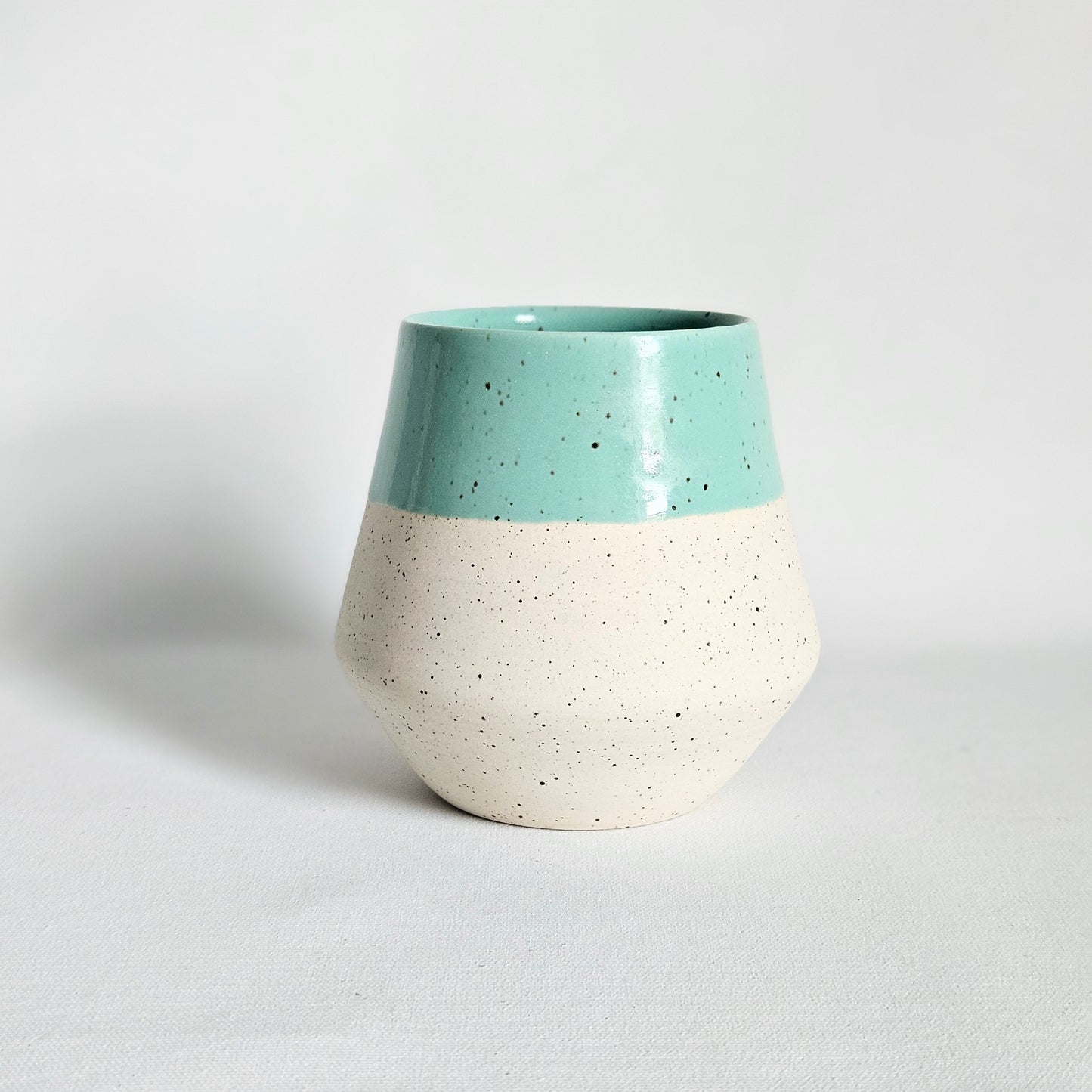 tasse en céramique artisanale Hoya