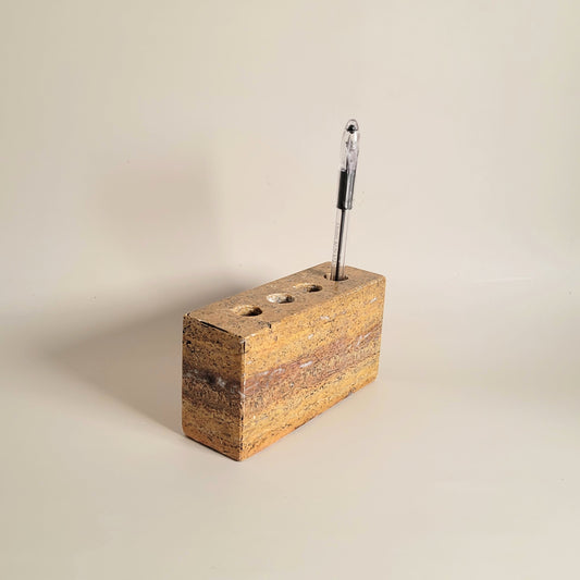 porte-crayons en pierre