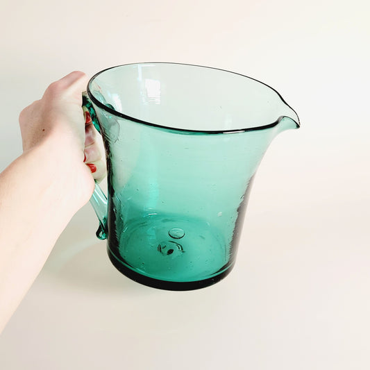 pichet vintage en verre soufflé